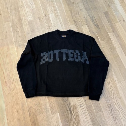 Bottega desires war long - bottega,