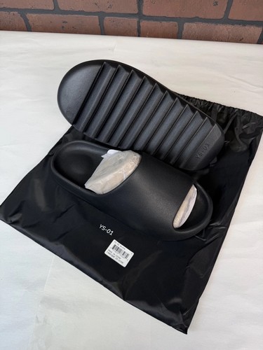 Black onyx yeezy slides - yeezy,
